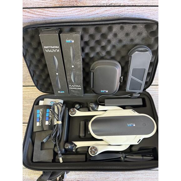 GoPro Karma Drone with HERO6 Camera - Picture 2 of 5